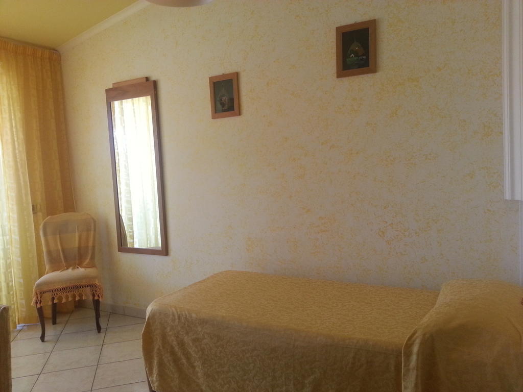 Hotel Mistef ファレルナ 部屋 写真