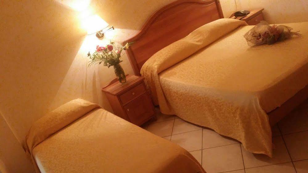 Hotel Mistef ファレルナ エクステリア 写真